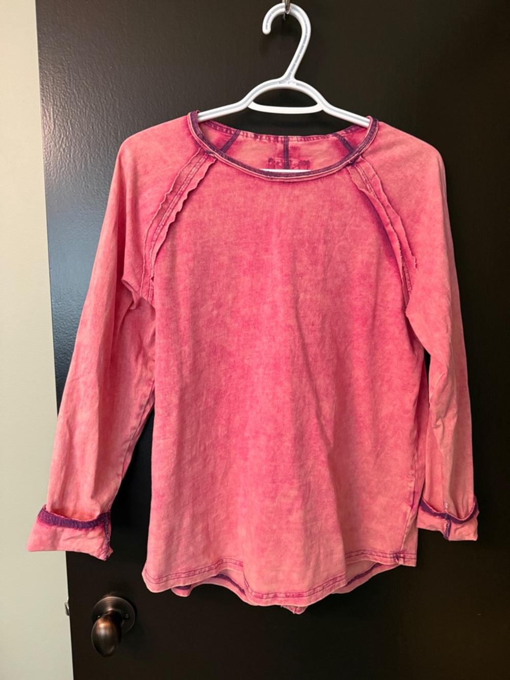Washed Pink Long-Sleeve Raglan Sweatshirt